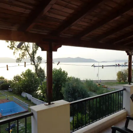 Porto Kairis 2*