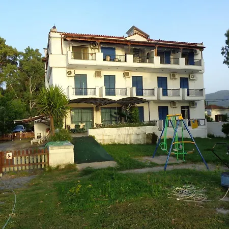Porto Kairis 2*