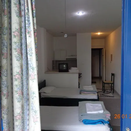 호텔 Porto Kairis 오레오이