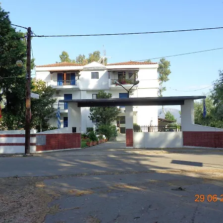 호텔 Porto Kairis 오레오이